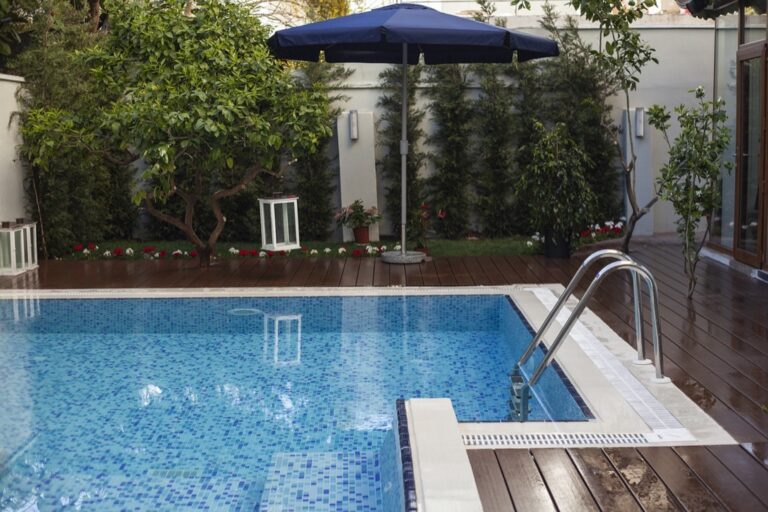 7 Best Pool Landscaping Ideas for Aesthetic Appeal That Transform Backyards