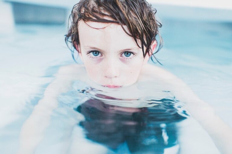 7 Best Fun Floaties For Toddlers In The Pool That Guarantee Safety & Smiles