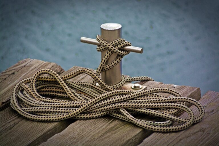 5 Best Kayak Anchors for Securing Kayaks at Docks That Withstand Any Conditions