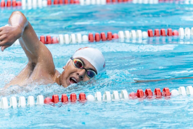 7 Best Buoy Markers For Swim Training That Maximize Performance