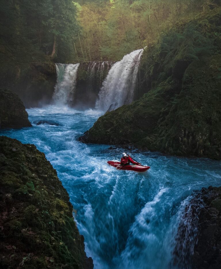 10 Best Kayak Seats for Comfort During Long Trips That Paddlers Trust