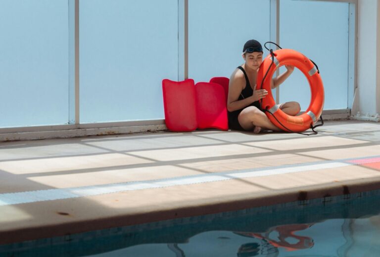 10 Best Swim Training Aids for Beginners That Maximize Performance