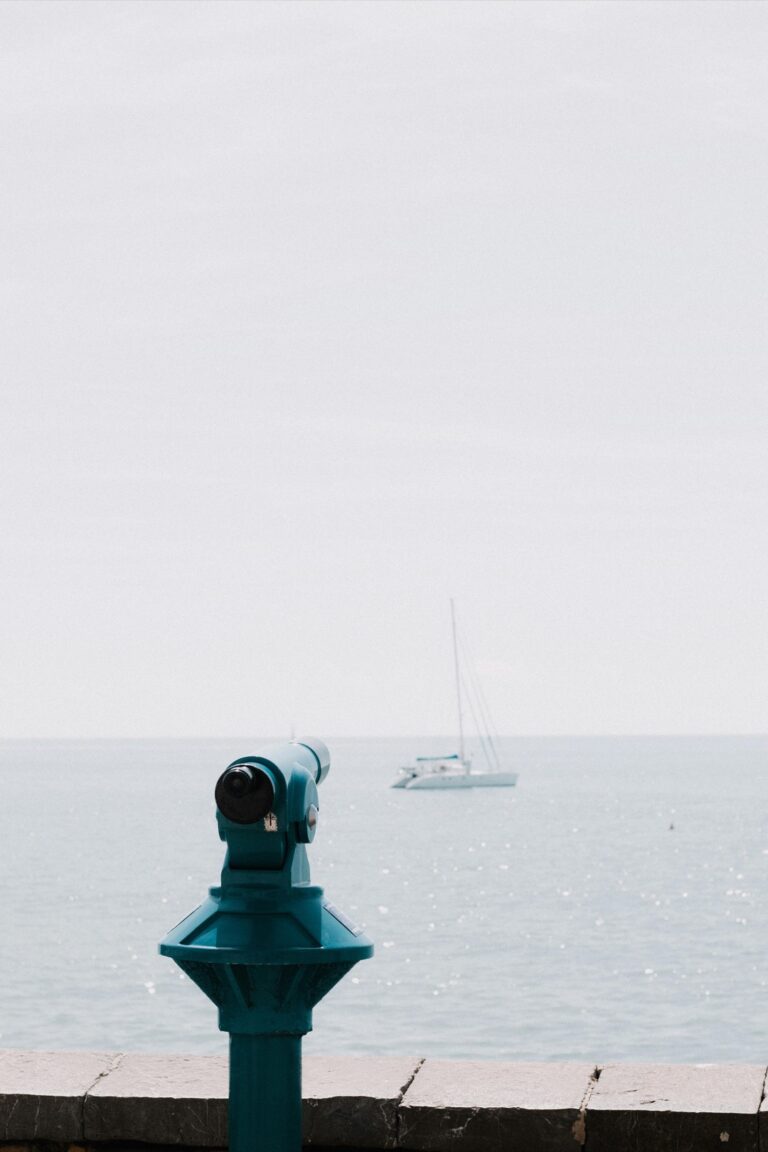 10 Best Marine Binoculars for Lake and Ocean Viewing That Enhance Your Adventure