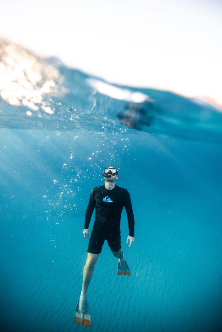 How to Use a Snorkel: A Simple Guide