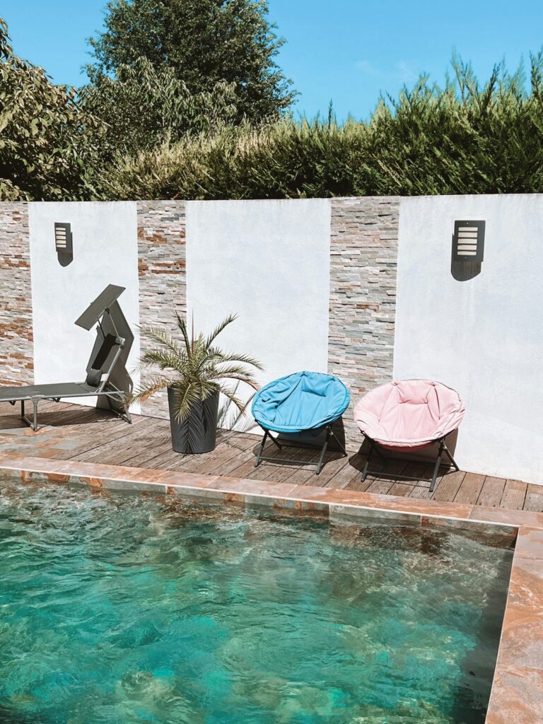 10 Best Pool Decks for Enhanced Aesthetics That Every Homeowner Should Consider
