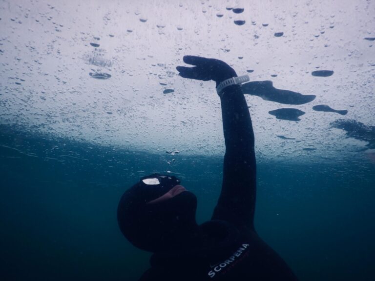 11+ Best Wetsuits for Cold Water Swimming