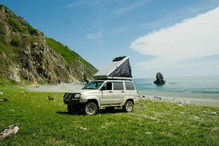 10 Best Portable Changing Tents for Beach Privacy That Maximize Comfort
