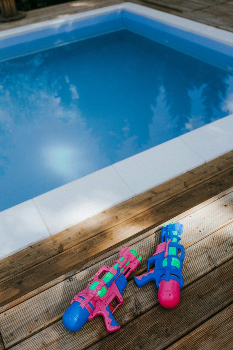 7 Best Non-Toxic Poolside Games for Family Fun That Kids Never Tire Of