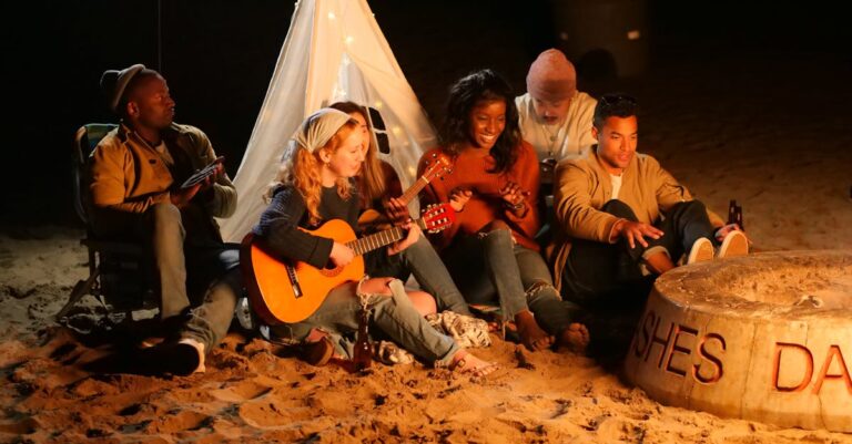 7 Fun Themes for Beach Bonfire Nights Locals Keep Secret