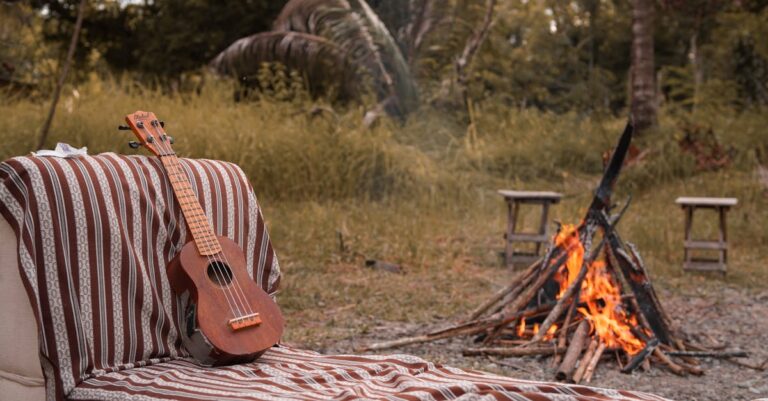 7 Ways to Set Up a Family-Friendly Beach Fire Pit That Create Magical Memories