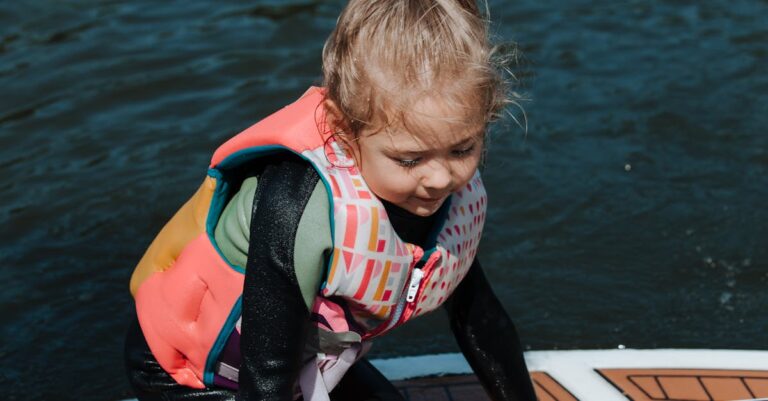 7 Tips for Taking Kids on a Boat Rental Adventure Every Family Should Know