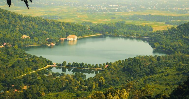 7 Best Remote Lake Destinations To Explore That Locals Keep Secret
