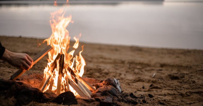 7 Survival Strategies for Hot Beach Days That Experts Swear By