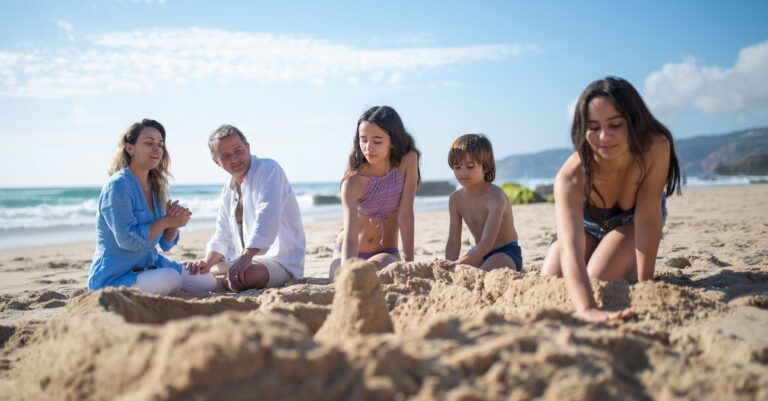 7 Best Ways for Making S’mores on the Beach Perfect for Summer Sunsets