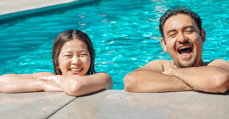7 Best Pool Cleaning Methods: Community Debates That Divide Experts