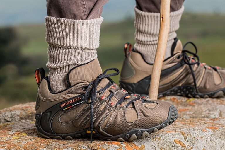 5 Best Water Shoes for Beach Workouts That Maximize Performance