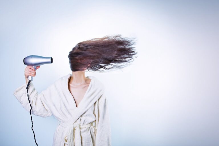 8 How to Create a Swim Hair Care Kit Tips Pro Athletes Swear By