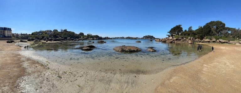 7 Ways to Plan Your Beach Day Around Low Tide That Locals Keep Secret