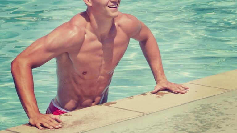 7 Strategies for Building a Personal Swim Routine From Beginner to Pro