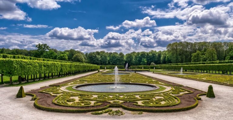 7 Ideas for Pool Landscaping for Rain Runoff Management That Protect Your Investment