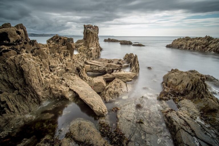 7 Best Sustainable Lakefront Erosion Solutions That Protect Our Waters