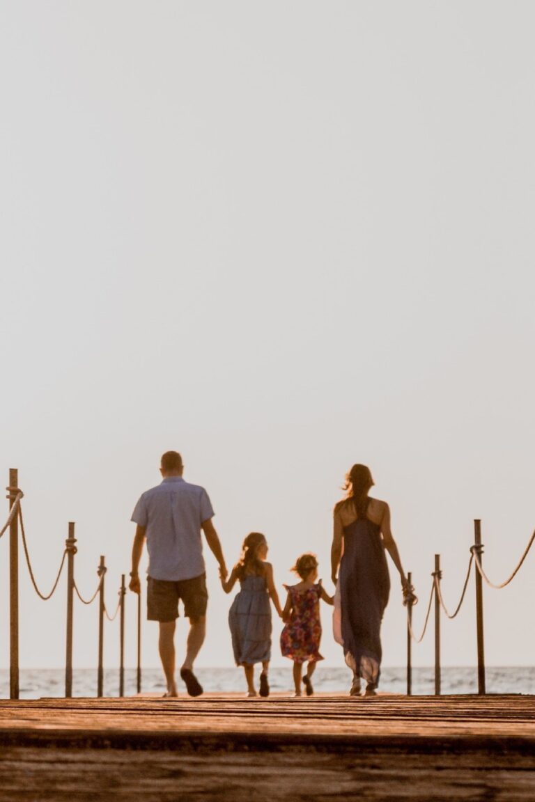 7 Ways to Involve Kids in Beach Fire Pit Activities That Every Parent Should Know