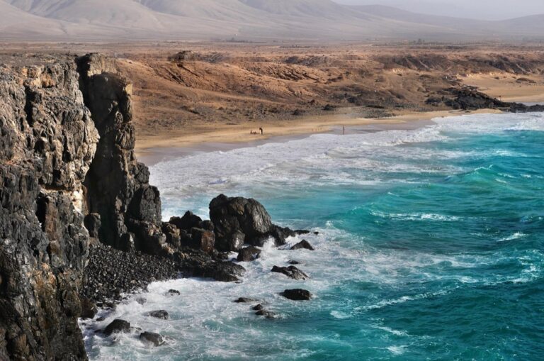 7 Lesser-Known Surf Locations to Explore That Locals Keep Secret