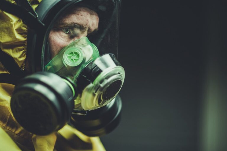 5 Best Portable Safety Equipment Products for Lakes That Save Lives