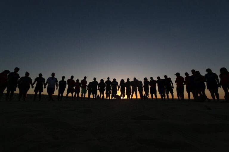 7 Ways to Foster Community Through Group Swim Activities That Build Lifelong Bonds