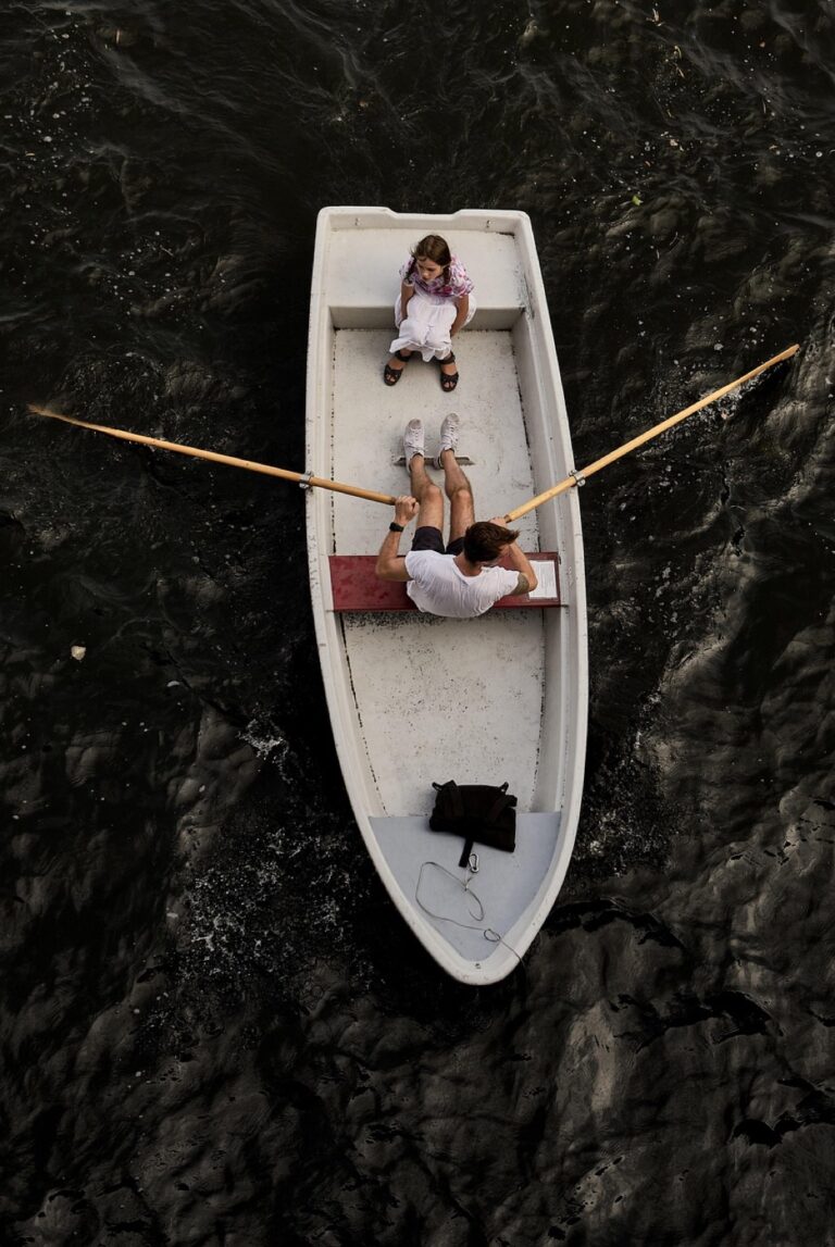 7 Creative Water Games Ideas for Family Gatherings That Build Lasting Bonds