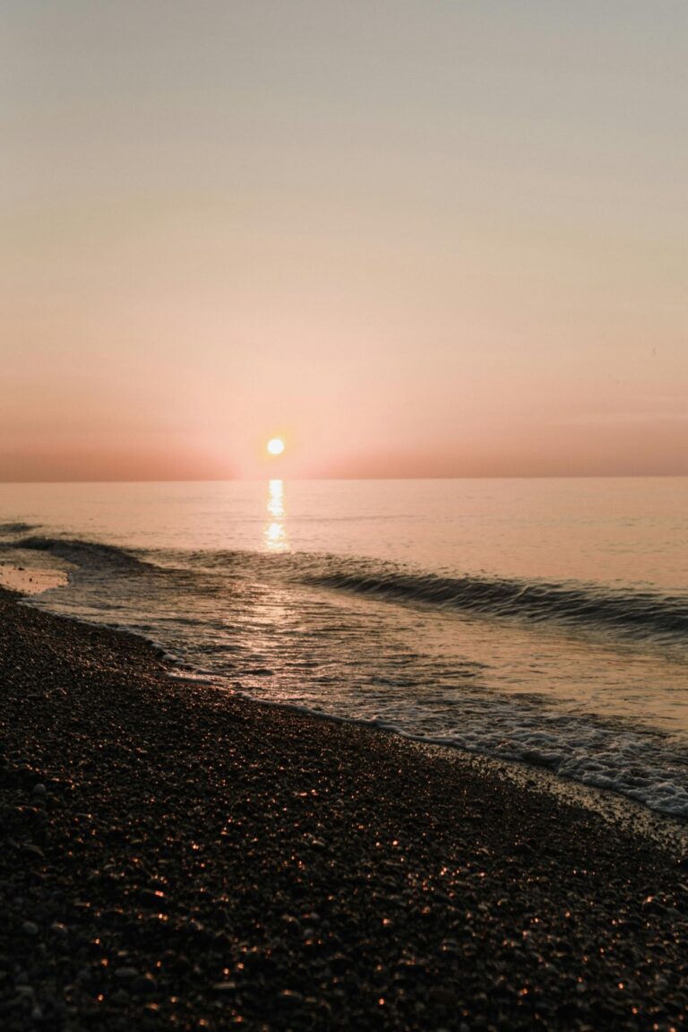 7 Quiet Beach Getaway Recommendations Locals Keep Secret