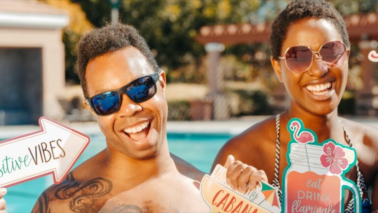 7 Ways How to Set Up a Photo Booth by the Pool That Pros Use